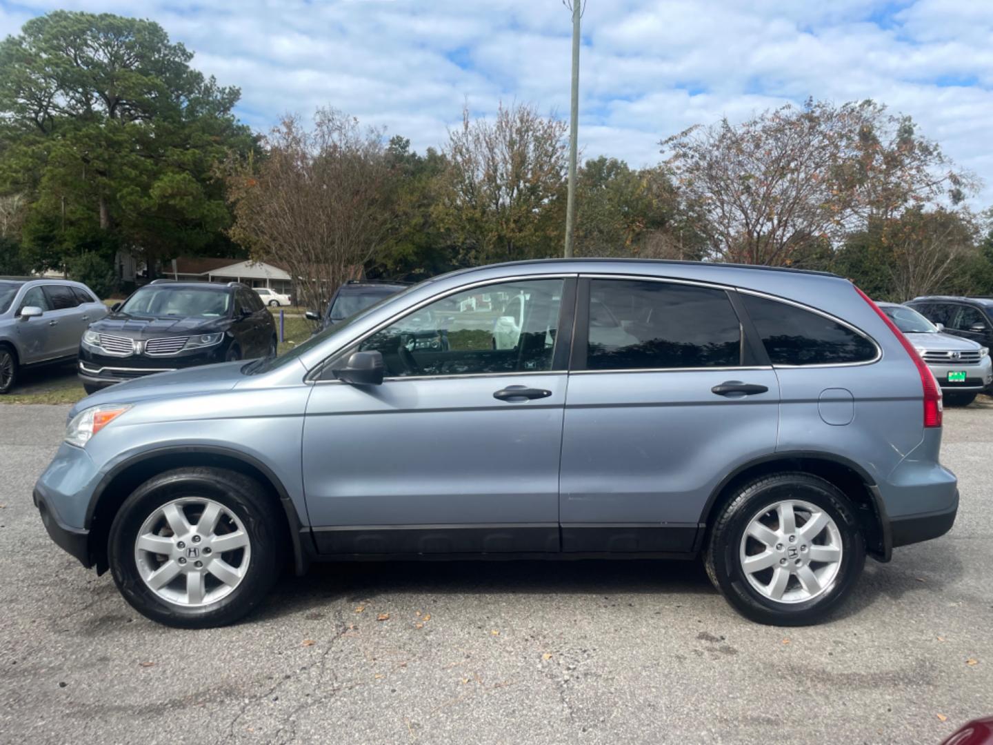 2007 BLUE HONDA CR-V EX (5J6RE48547L) with an 2.4L engine, Automatic transmission, located at 5103 Dorchester Rd., Charleston, SC, 29418-5607, (843) 767-1122, 36.245171, -115.228050 - Sunroof, 6-Disc CD Changer/AUX Power Windows, Power Locks, Power Mirrors, Keyless Entry, Alloy Wheels. 160k miles Located at New Life Auto Sales! 2023 WINNER for Post & Courier's Charleston's Choice Pre-owned Car Dealer AND 2018-2024 Top 5 Finalist for Charleston City Paper's BEST PLACE TO BUY A US - Photo#3